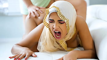 Persuading My Hijab Gf for Pulverize Who's Not Permitted to Have Orgy Because of Her Culture - Hijablust